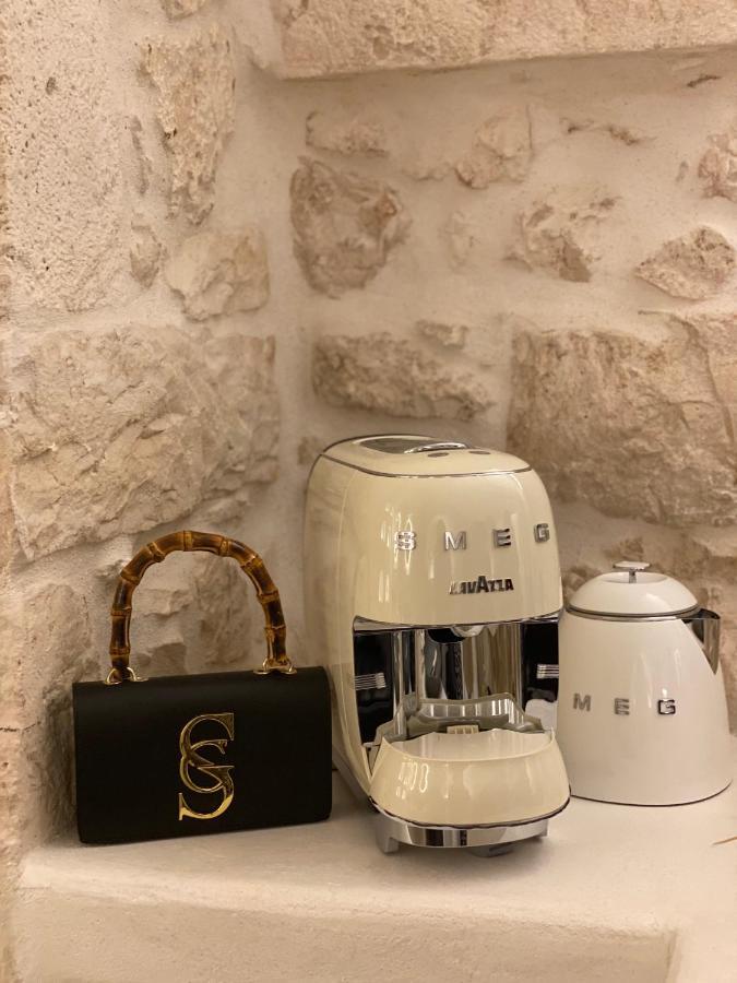 Bed and Breakfast Alesia Luxury Cave Ostuni Exterior foto
